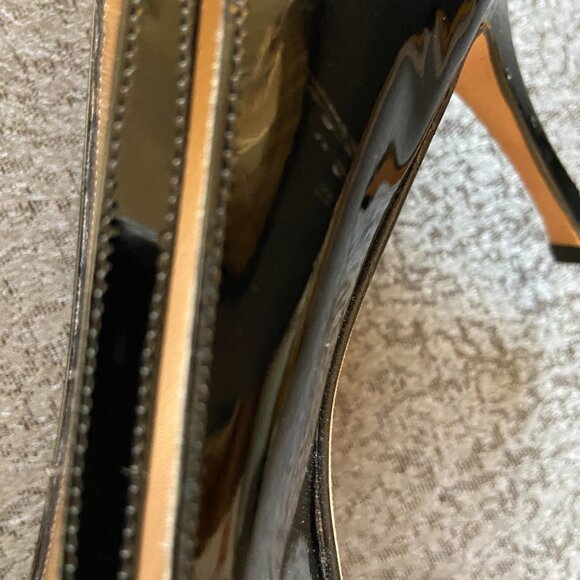 Manolo Blahnik Black Patent Leather Pointed Pump Heels Sz EU 42 - Picture 15 of 16
